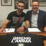 zvanicno_riad_bajic_potpisao_za_udinese_112219_246371_big